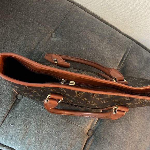 Authentic Louis Vuitton Zippered Tote Bag - Picture 4 of 11